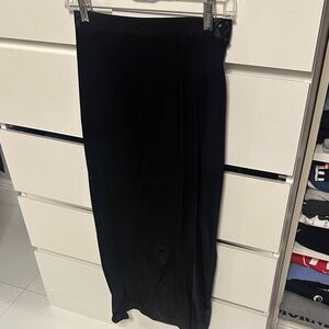 MGR Chic Sateen Black Skirt